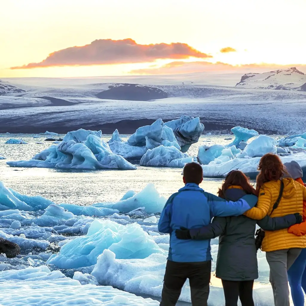 Luxury Travel for Sophisticated Travelers 50+: Connect with fellow travelers